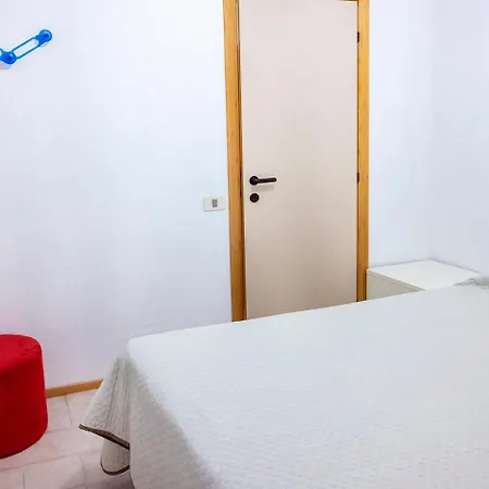 Se040 - Senigallia, Bilocale Fronte Mare Con Giardino * Scapezzano